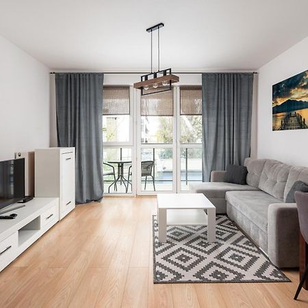 Aleja Krakowska Comfy Apartment Варшава Екстериор снимка