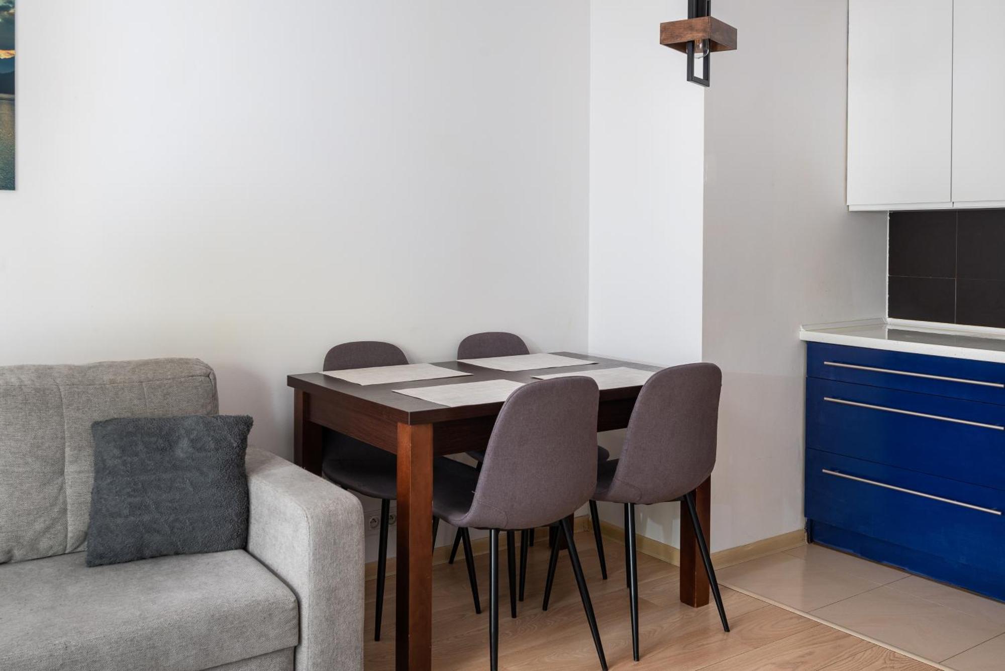 Aleja Krakowska Comfy Apartment Варшава Екстериор снимка